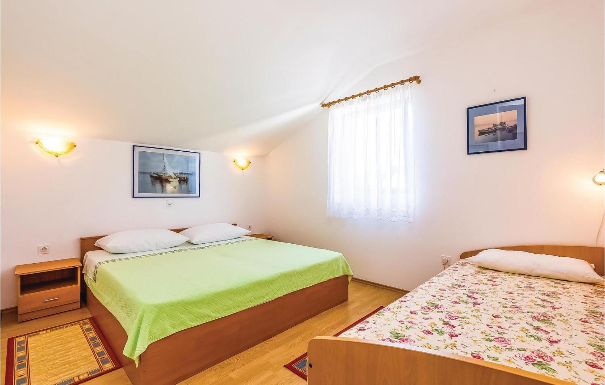 Lovely Apartment In Krk With Wifi Brzac Exterior foto